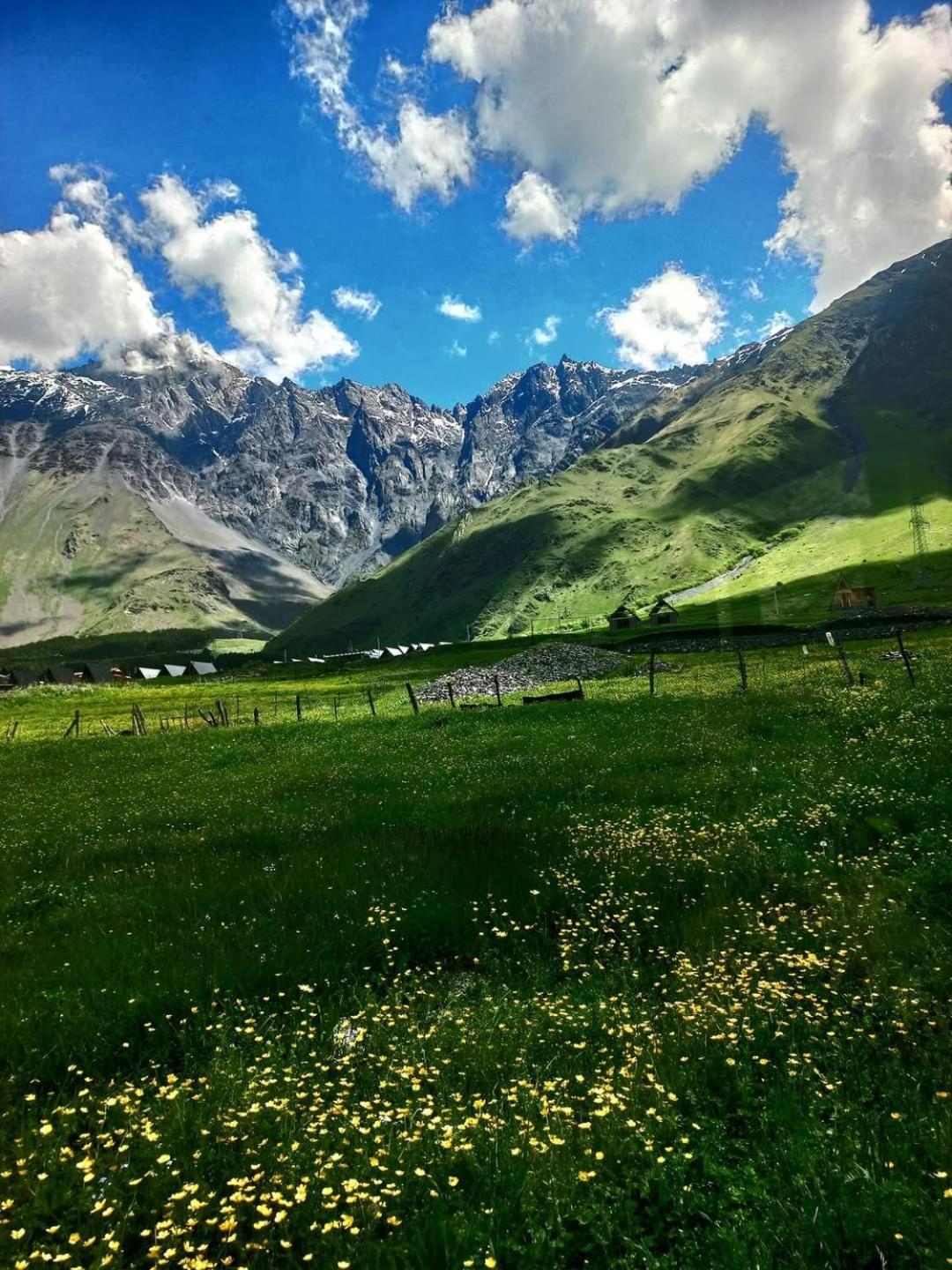 Same Cottage Kazbegi Buitenkant foto